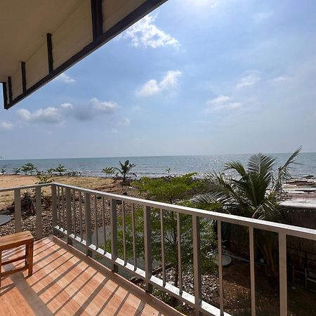 Tchin Tchin Guesthouse Ко-Чанг Екстер'єр фото